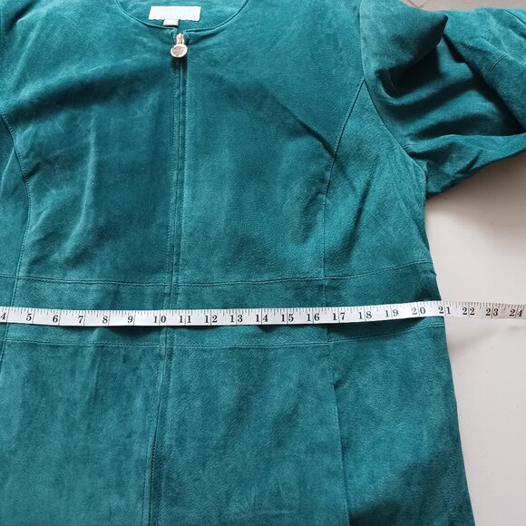 Guillaume Vintage Washable Suede Coat - Picture 12 of 16